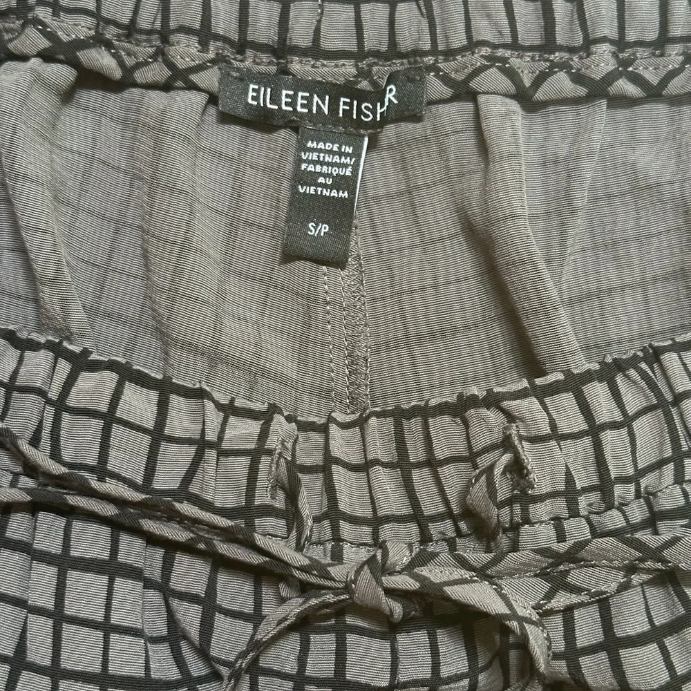 Eileen Fisher SET Black Gray M Top and S/P Pants Grid Pattern - Picture 10 of 16